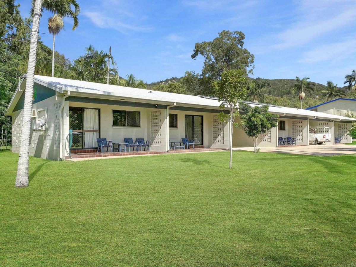 Alma Bay Holiday Unit 4 Arcadia Exterior photo